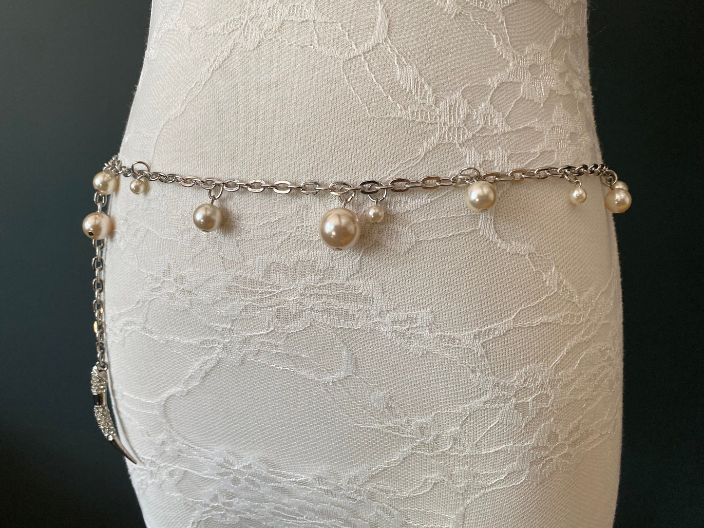 Chain Belt, Pearl Drop Chain Belt, Fashion Belt, FAN Fashion, Handmade