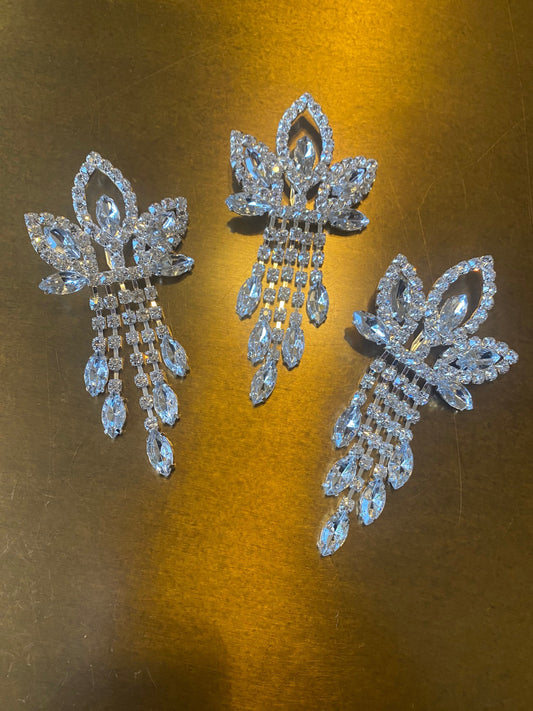 Rhinestone Diamanté Brooch, silver brooch, pin on brooch, High quality Jewel Brooch