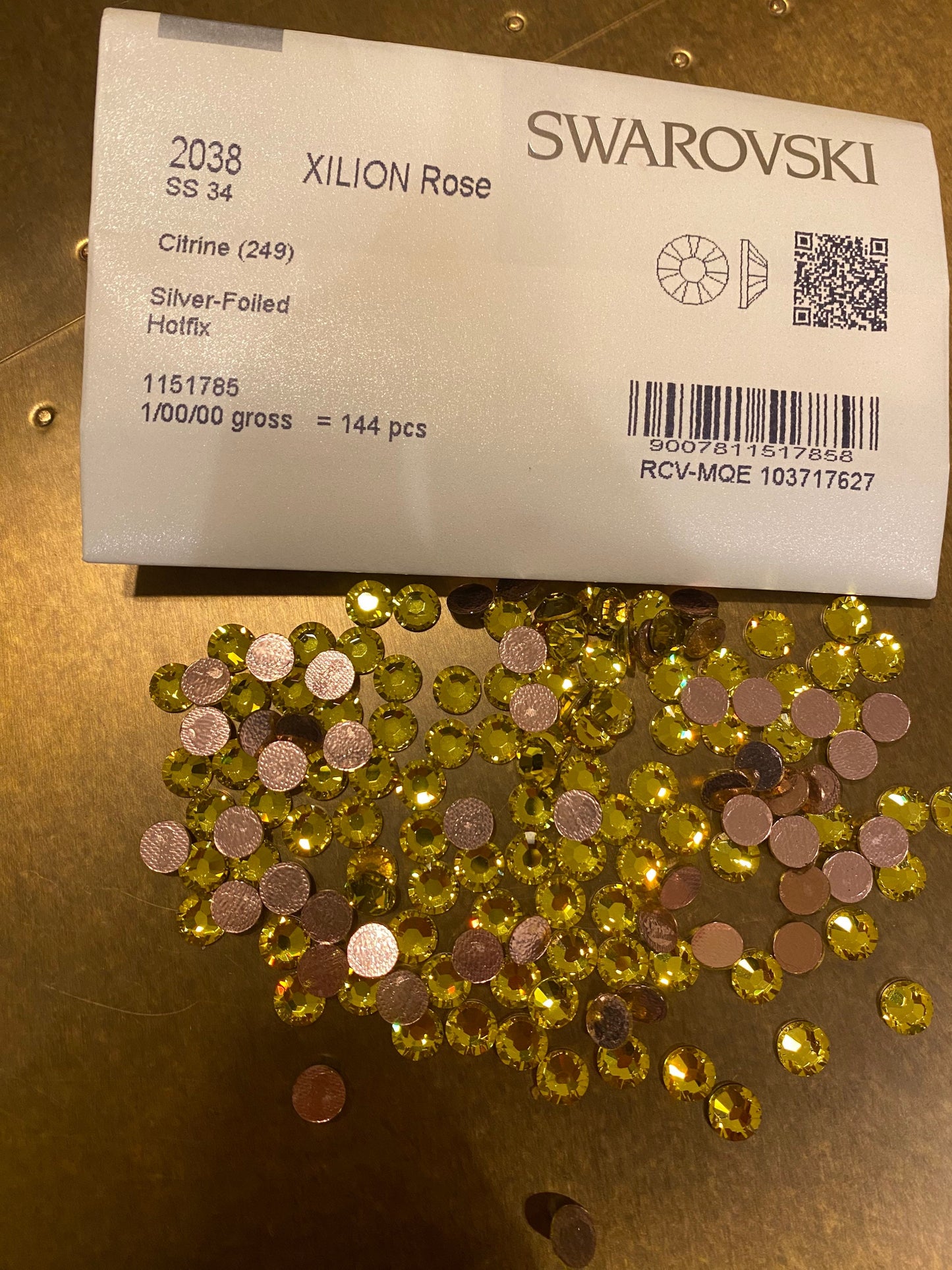 Citrine (249) Austrian Crystal 2038 XILION 34ss Crystal Flatback *With* Hotfix Rhinestones Nail Art 7mm ss34