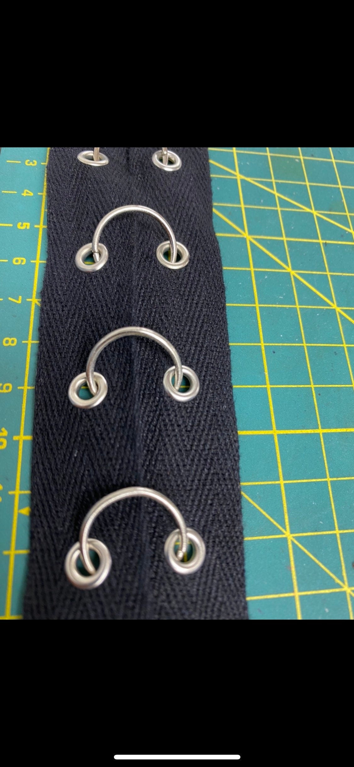 Cotton Eyelet Tape Connected with Rings, 2 rows Cotton Eyelet tape