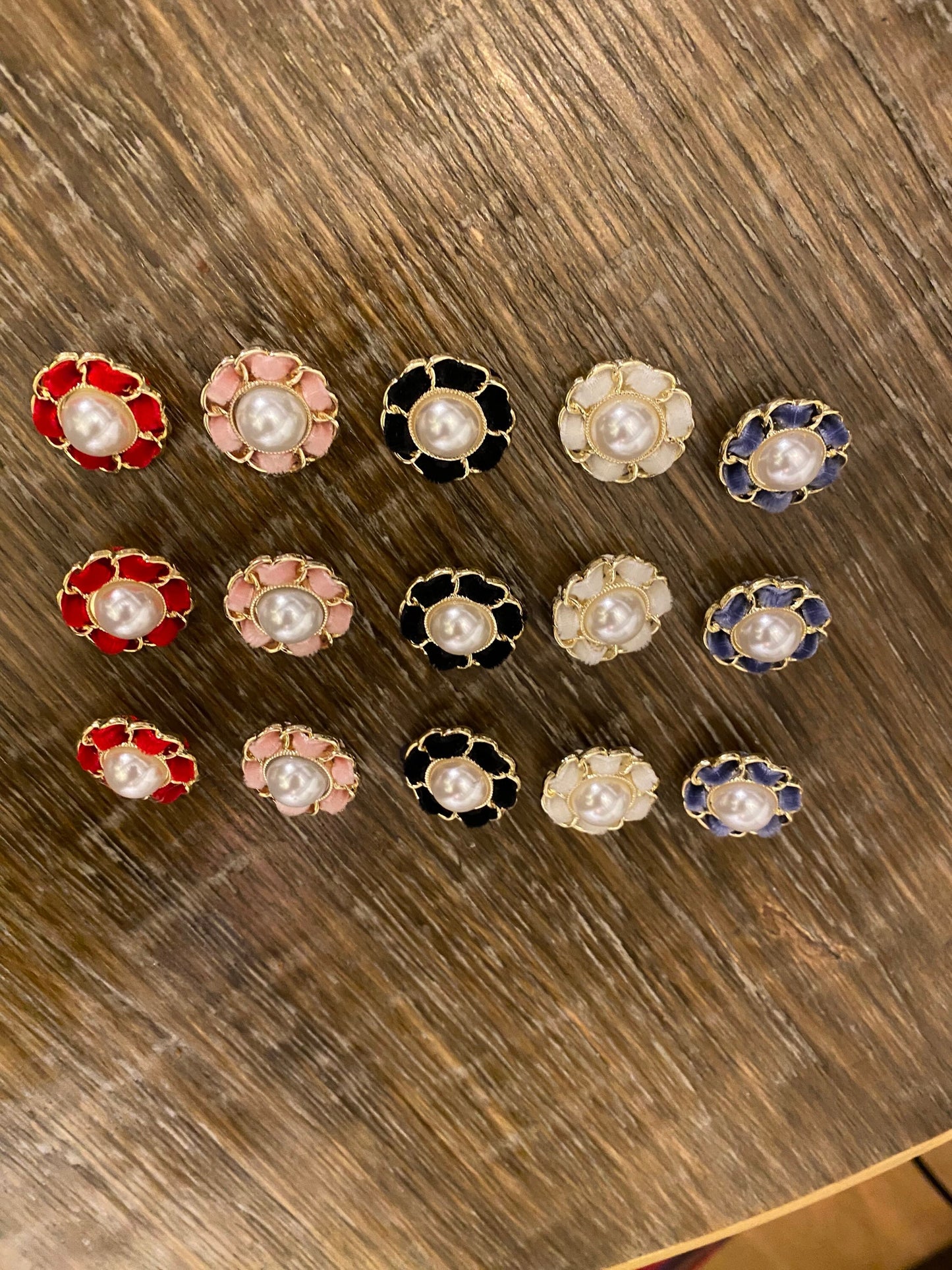 Buttons, Metal Pearl Buttons, Velvet Buttons, Pearl Buttons, Premium Buttons, 2cm, Shank, 34L, Red, Cream, Black, Lilac, Pink