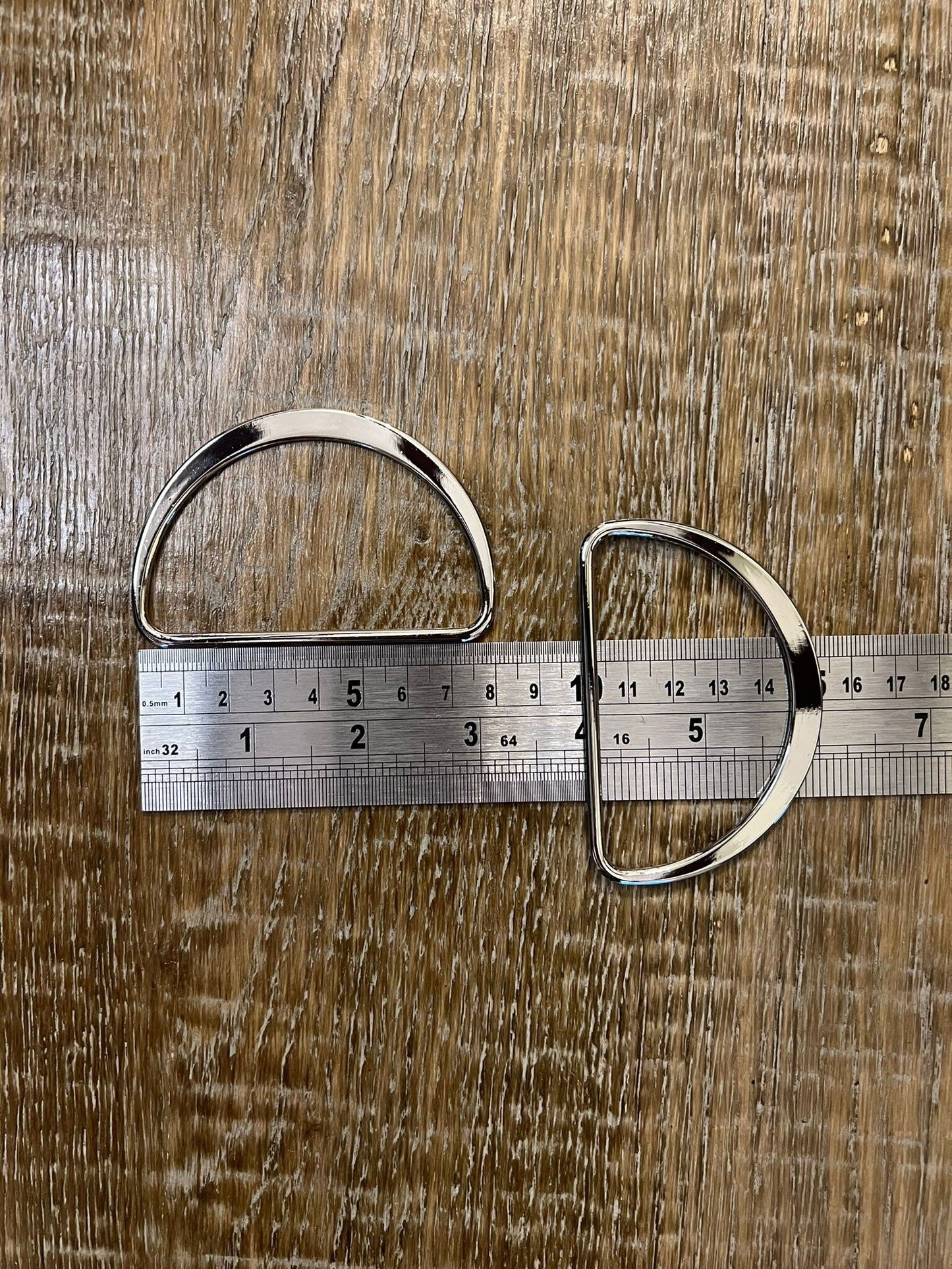 Oversized Metal D Rings, Shiny Silver & Gold, 3” (8cm)
