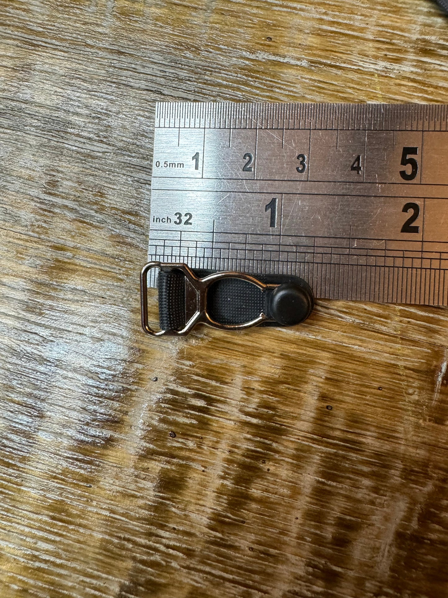 1/2" Garter Suspender Clips, Silver and Black, Nickel Free