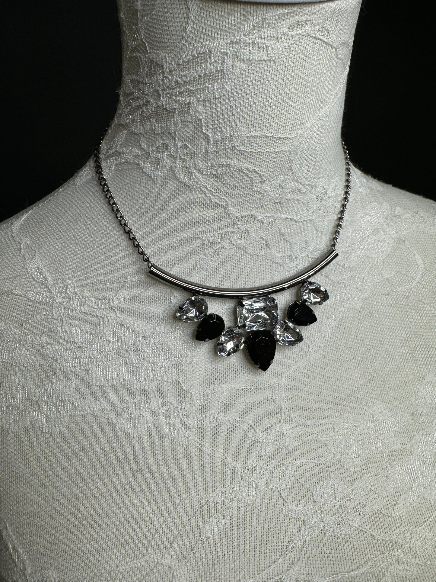 Jewel Necklace, Choker Style Necklace, Gunmetal Colour Chain, Black, Silver Jewels, Elegant Necklace