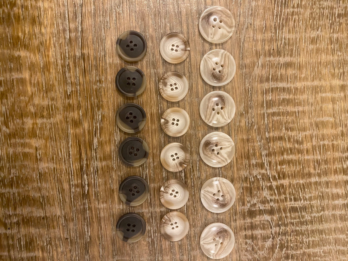 Buttons, Mock Horn Buttons, 4 Hole, Sewing Buttons, Crafts, 40L, 36L