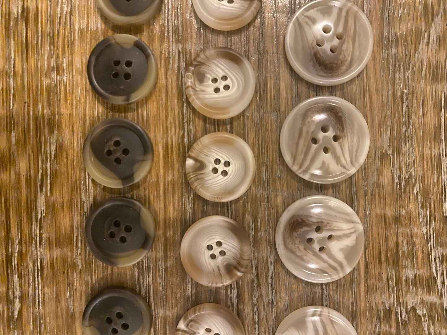 Buttons, Mock Horn Buttons, 4 Hole, Sewing Buttons, Crafts, 40L, 36L
