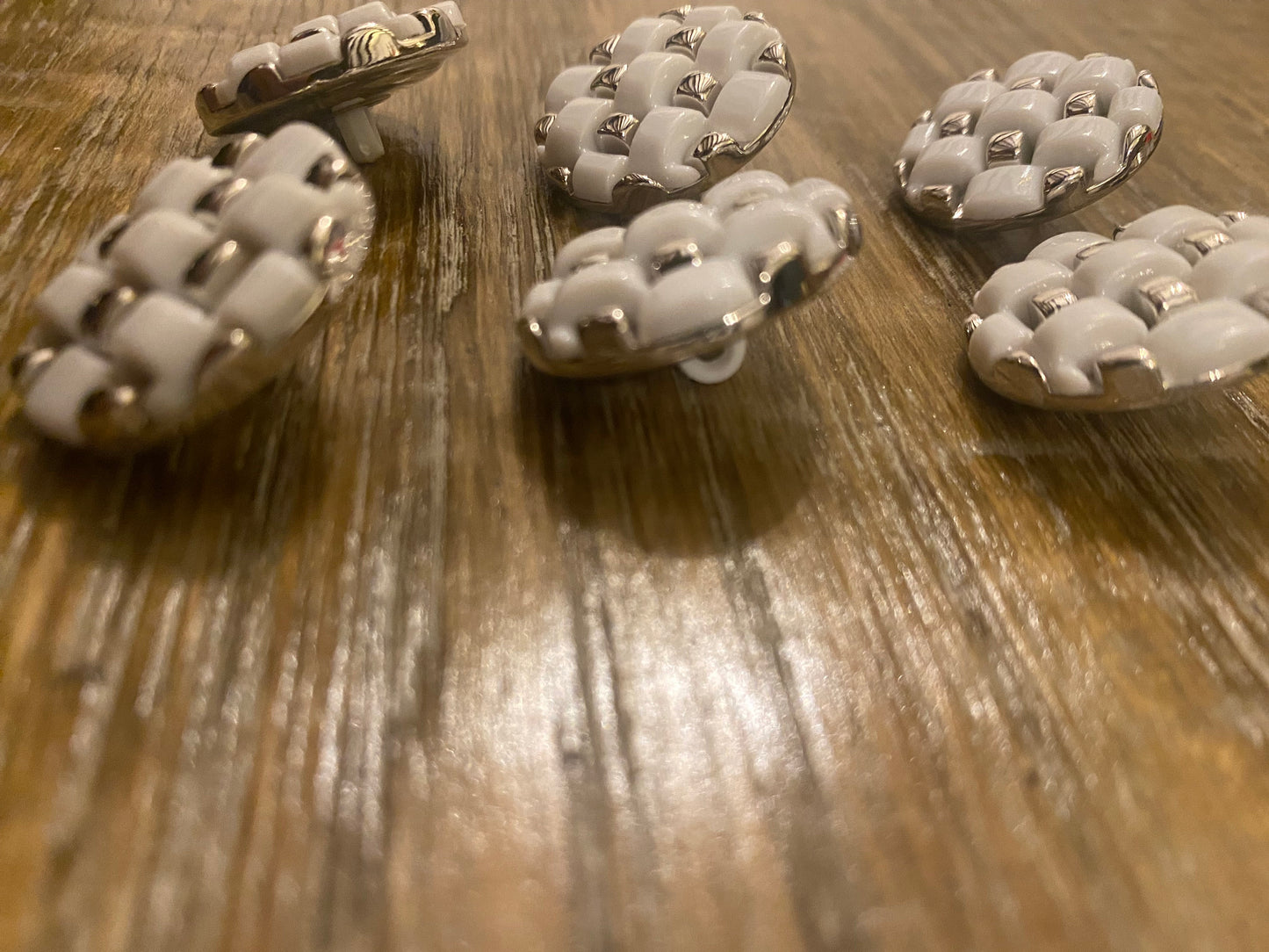 Buttons, 44L buttons 2.8cm, Silver, White