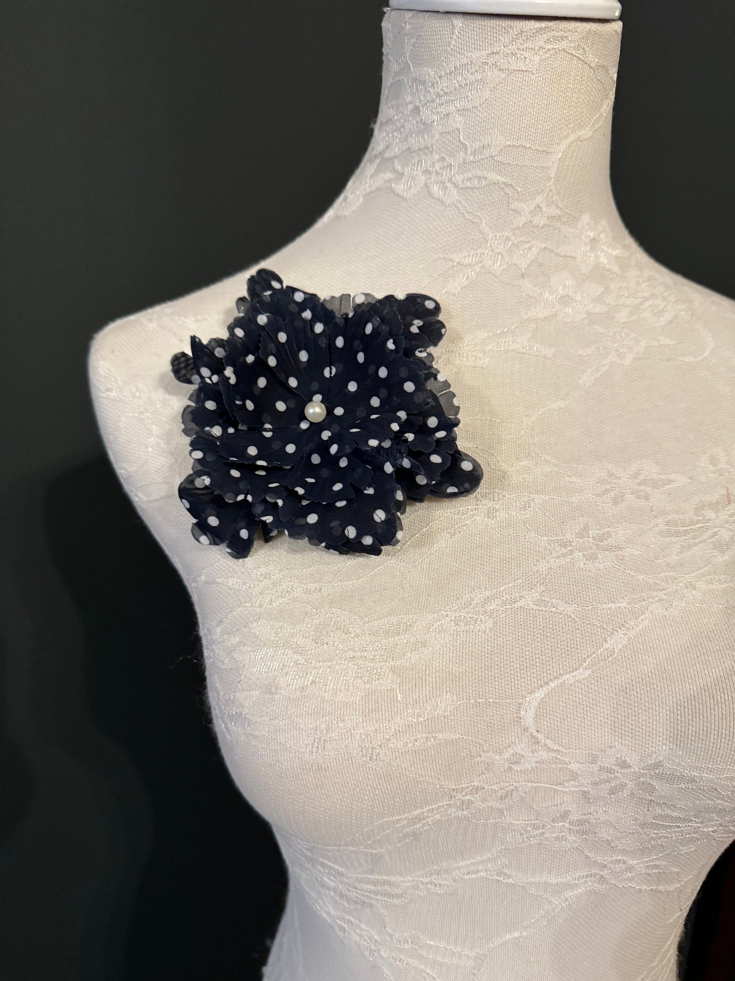 Corsage Flower, Polko Dot Flower, Pin on Corsage, Brooch, 6 Designs
