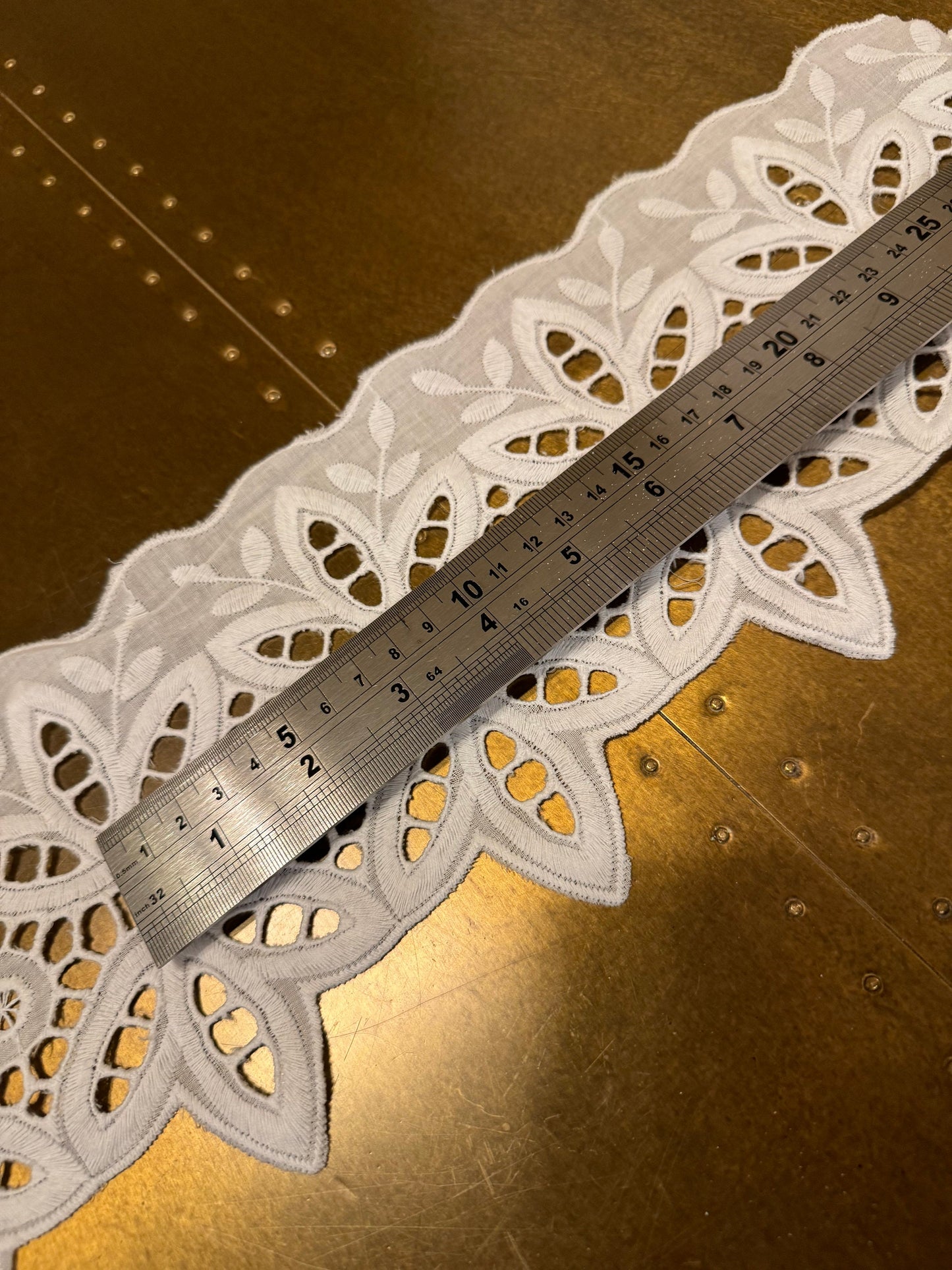 Embroidery Anglaise Lace, Lace, White, 14.5cm wide