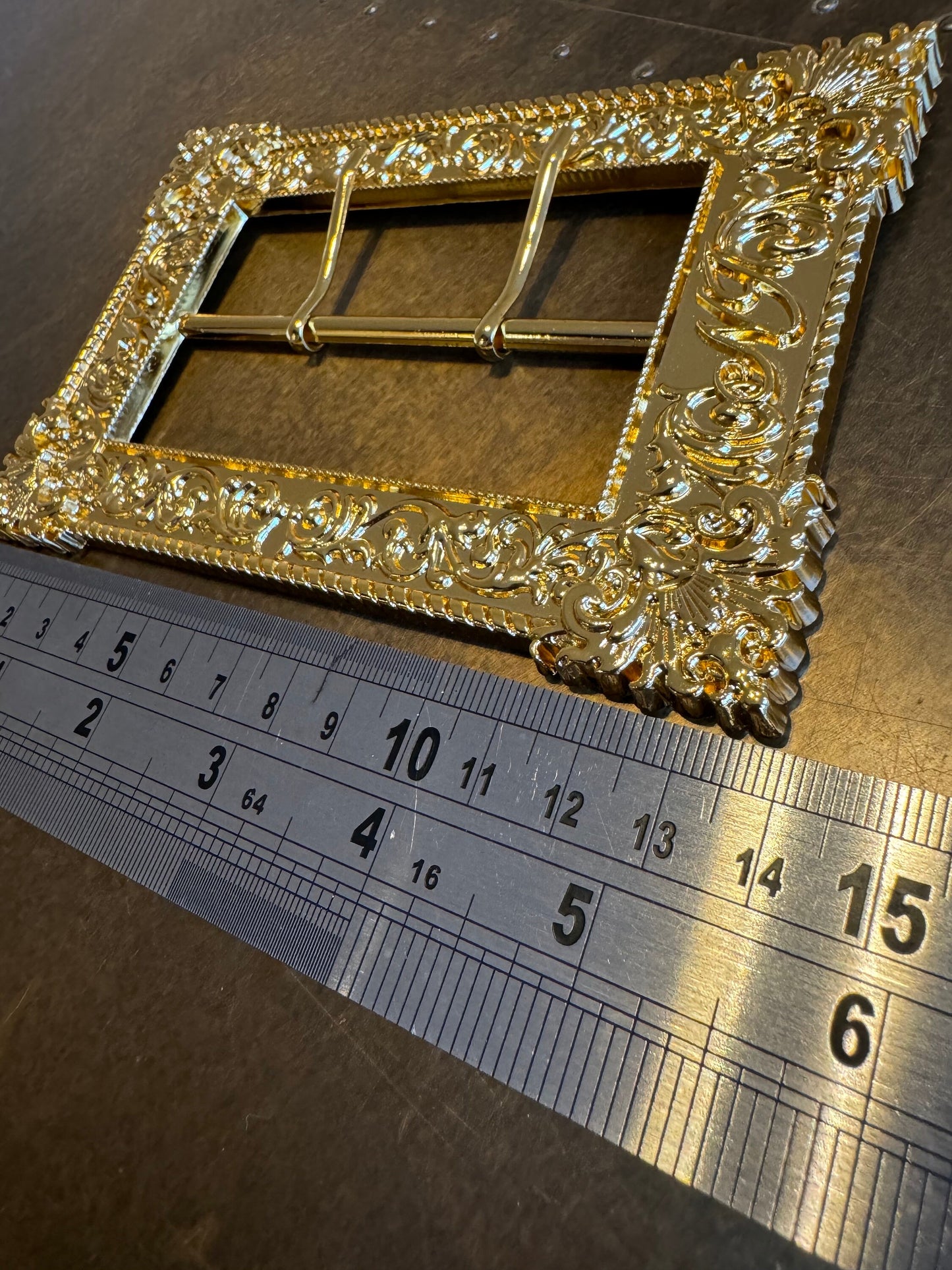 Exquisite Gold Buckle, Oversized Metal Gold Buckle, 3” Middle Bar, 14cm x 9cm size, Large, Belt Buckle, Prongs, Costumes, Couture, Elegant