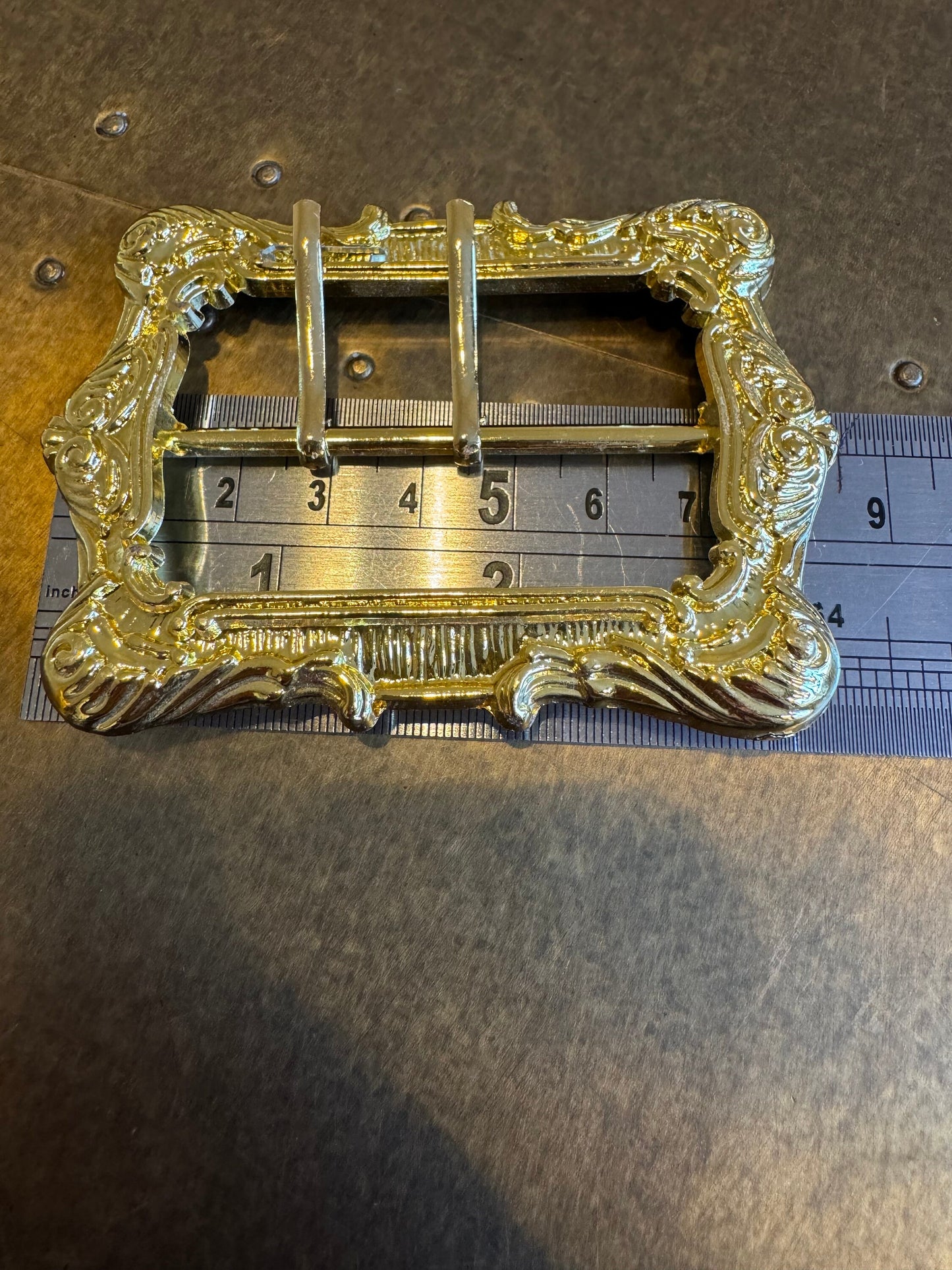 Exquisite Gold Buckle, Metal Gold Buckle, 2” Middle Bar, 8.5cm x 6cm size, Slider, Belt Buckle, Prongs, Costumes, Couture, Elegant, Fashion