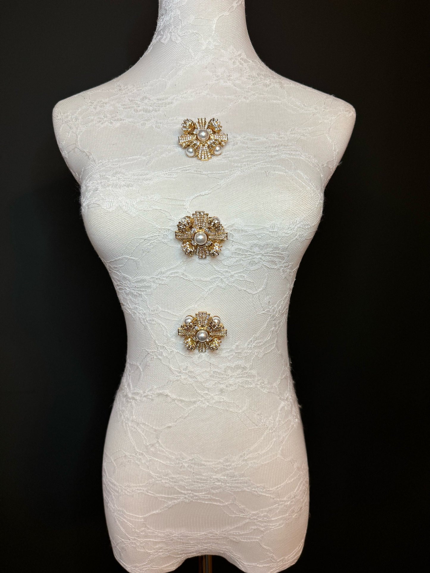 Brooch Rhinestone 2” Crystal Brooch Jewel Brooch, Stunning Brooch, Wedding, Bridal, Sash, Pin on, Gold, Silver, Elegant, Dress, Blazer