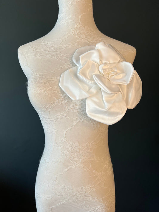Large 3D Corsage Flower, Ivory, 9” Wide, 27cm, Pin on Corsage, Bridal, Clothing, Dress, Hat, Accessory, FAN Design