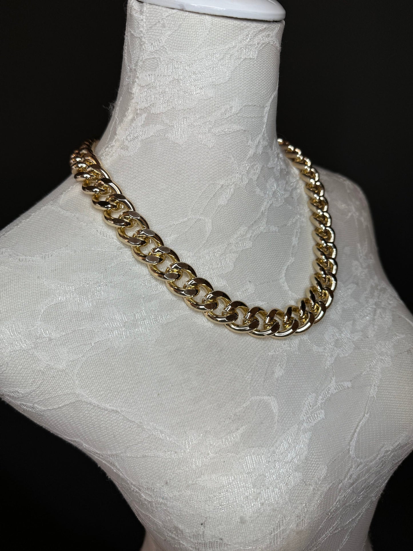 Choker, High Qualtiy Metal Chain Necklace, Diamanté Rhinestones, High Quality, Handmade, Gold, Silver, FAN Design Fashion Accessory