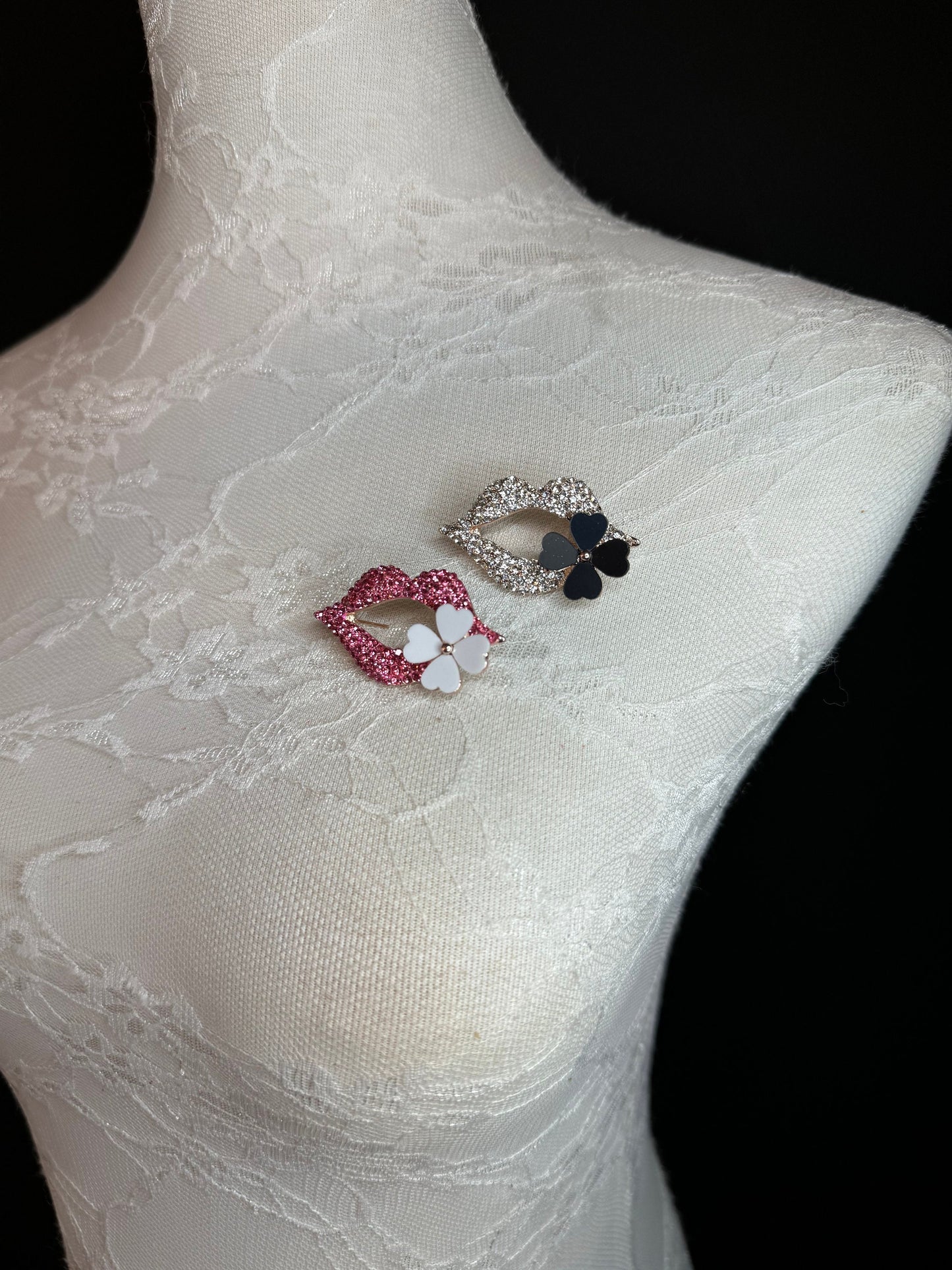 Rhinestone Lips Brooch, Diamanté Brooches, Diamanté Brooch, Pink, Jewel Brooch, Gift, Quality Brooch, 5cm, Pin on Brooch, 2” Size Brooch
