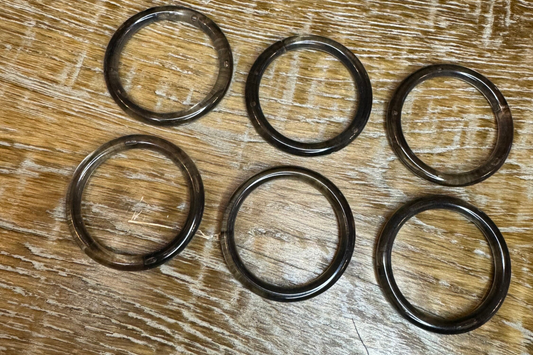 1 1/4” Mottled Plastic Rings