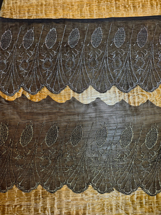 Wide Lurex Lace Trim, Silver and Gold, Black Lace