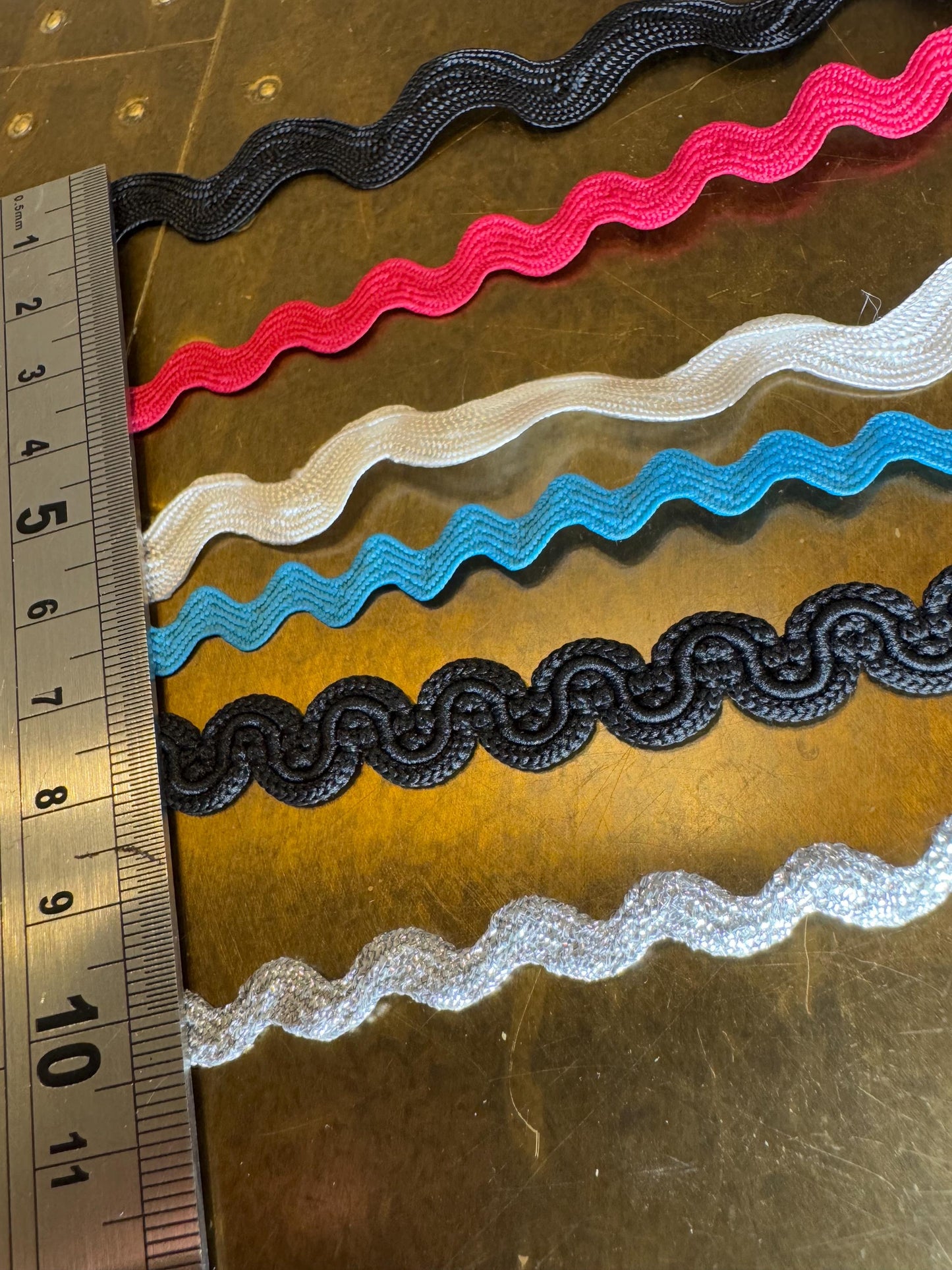 Ric Rac, Rik Rak Briading, Sewing Trim, Braid, Crafts, Cards, Clothing
