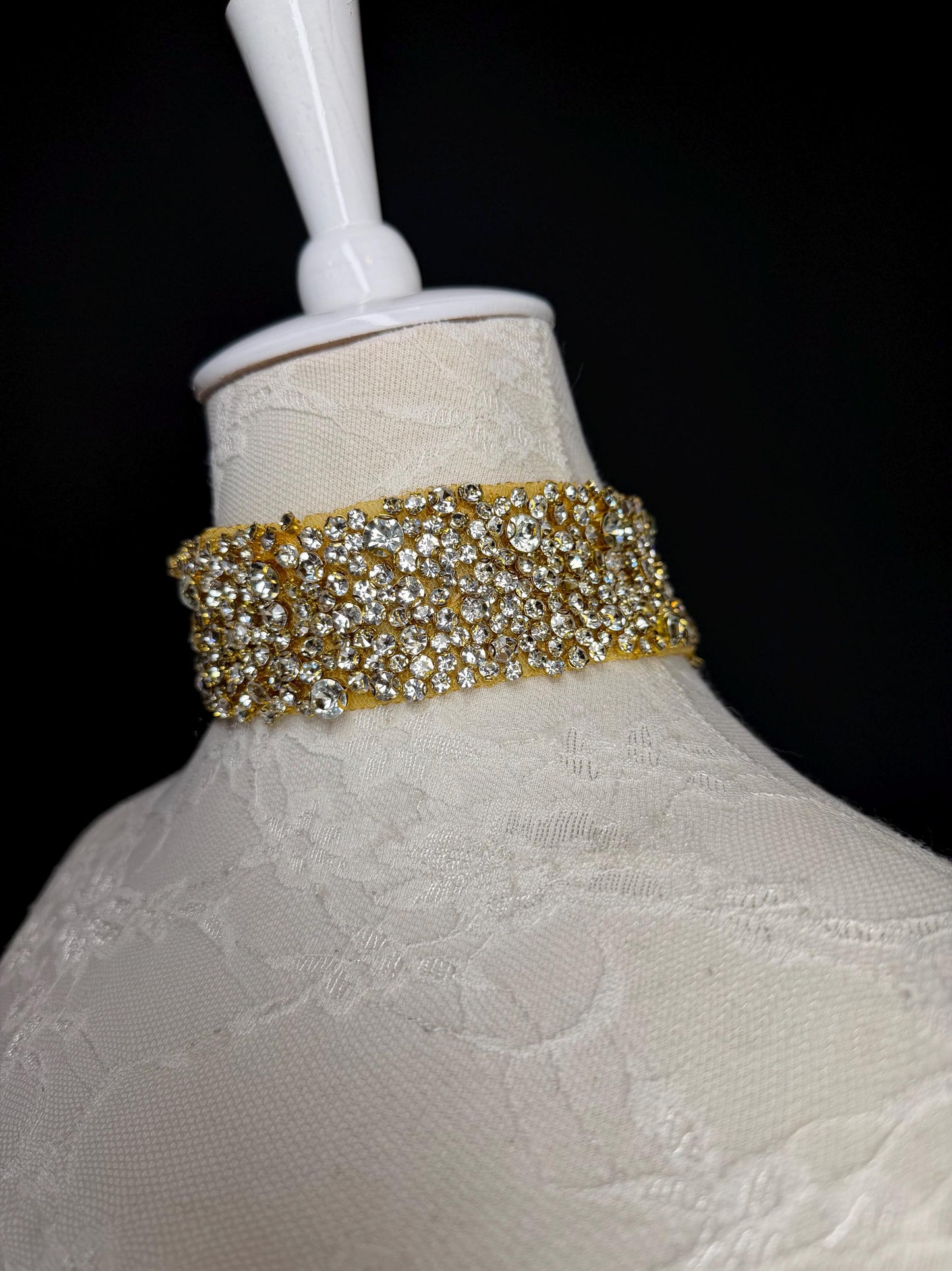 Jewel Rhinestone with Pearl Choker Handmade, Exclusive FAN Design