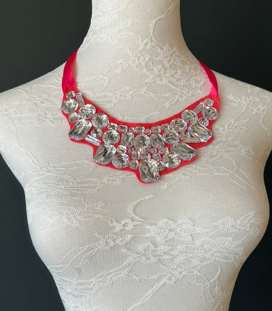 Jewel Ribbon Necklace