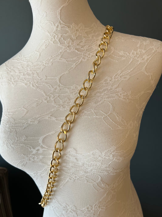 Gold Chain, Strong 2cm Links