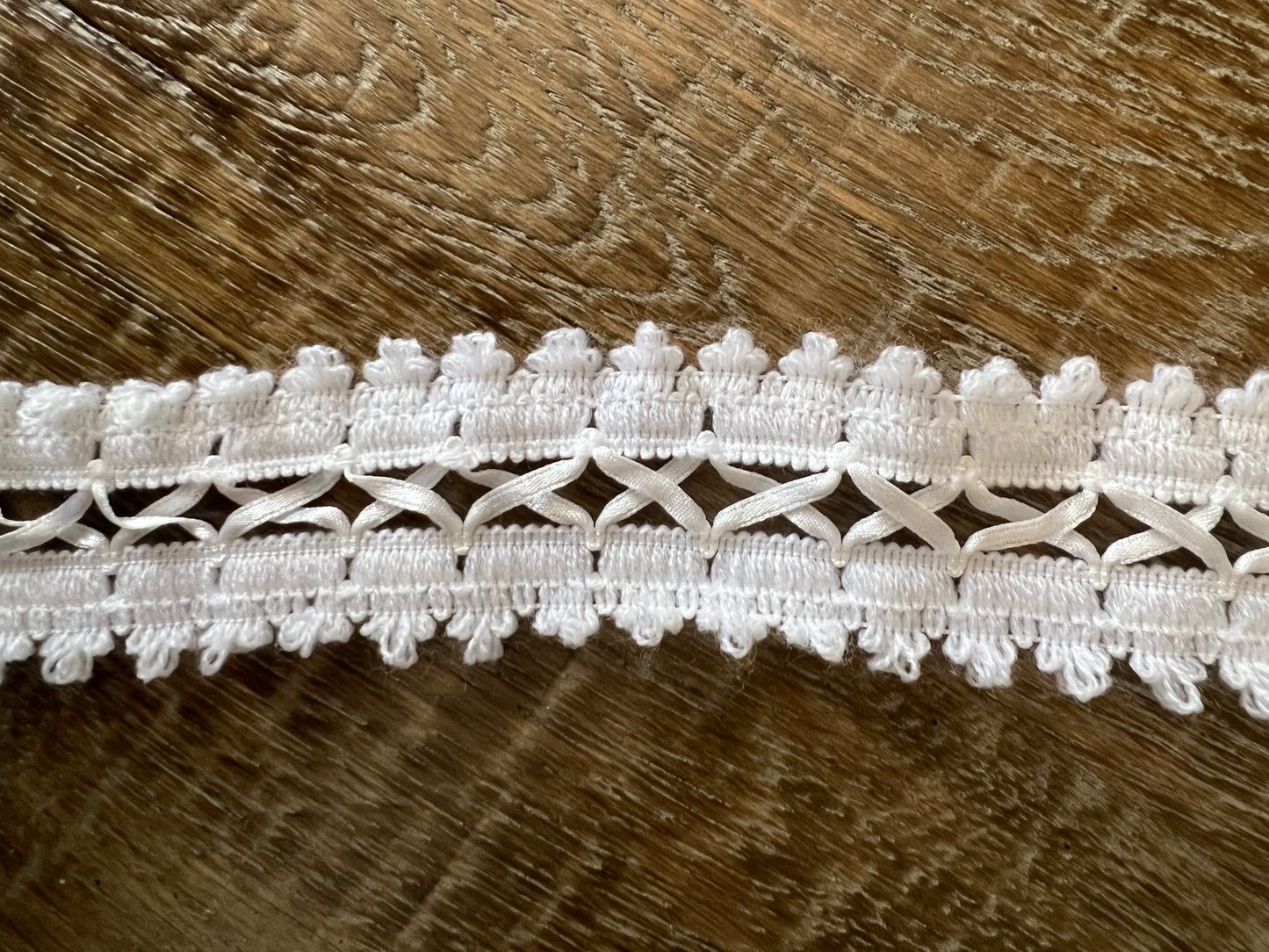 45mm Criss Cross Ribbon Lace
