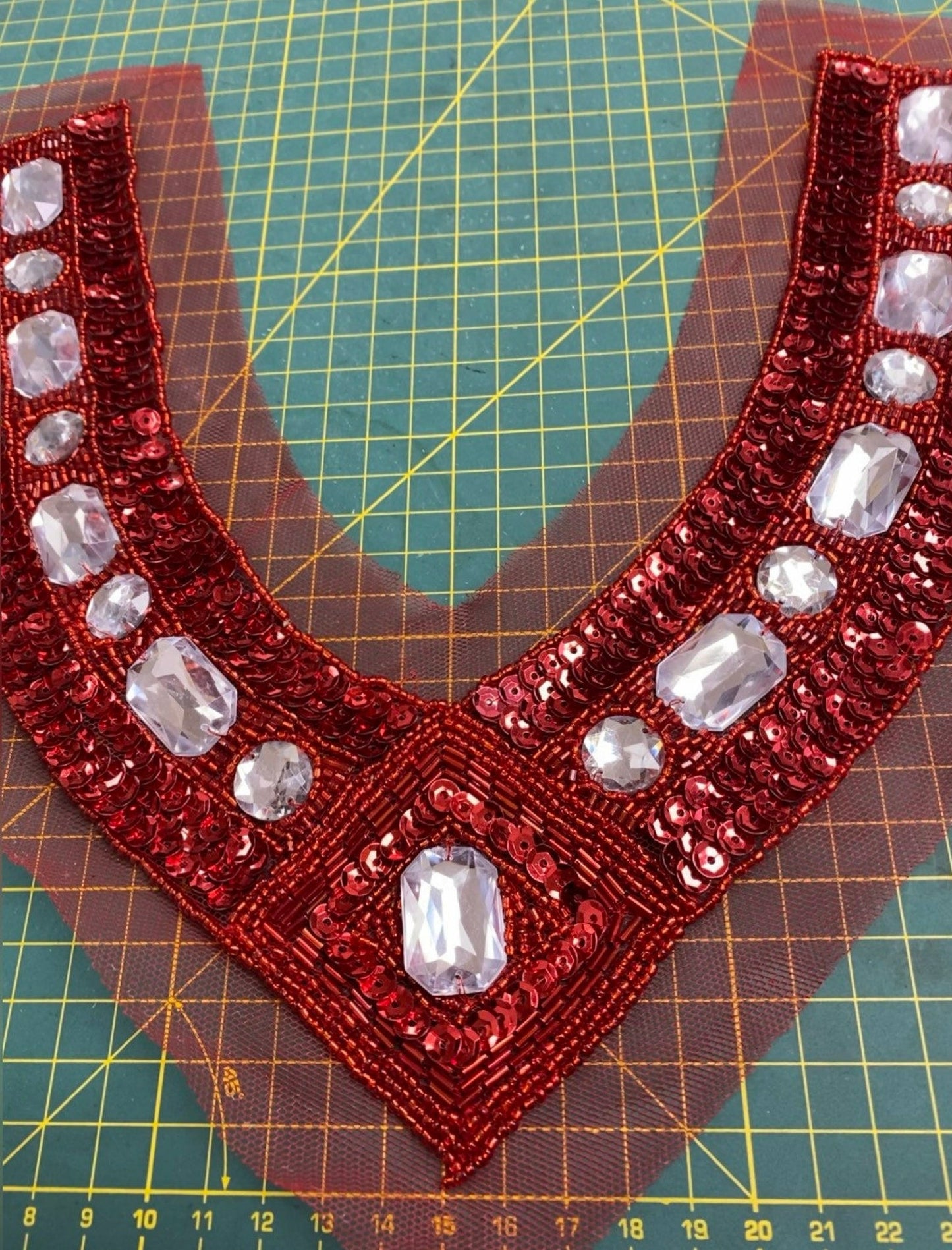 Jewel & Bead Neck Trim