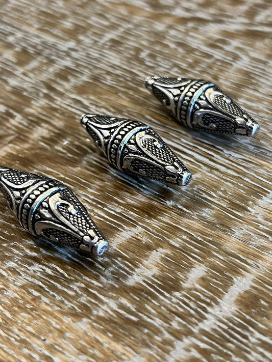 Vintage Toggles Antique Silver