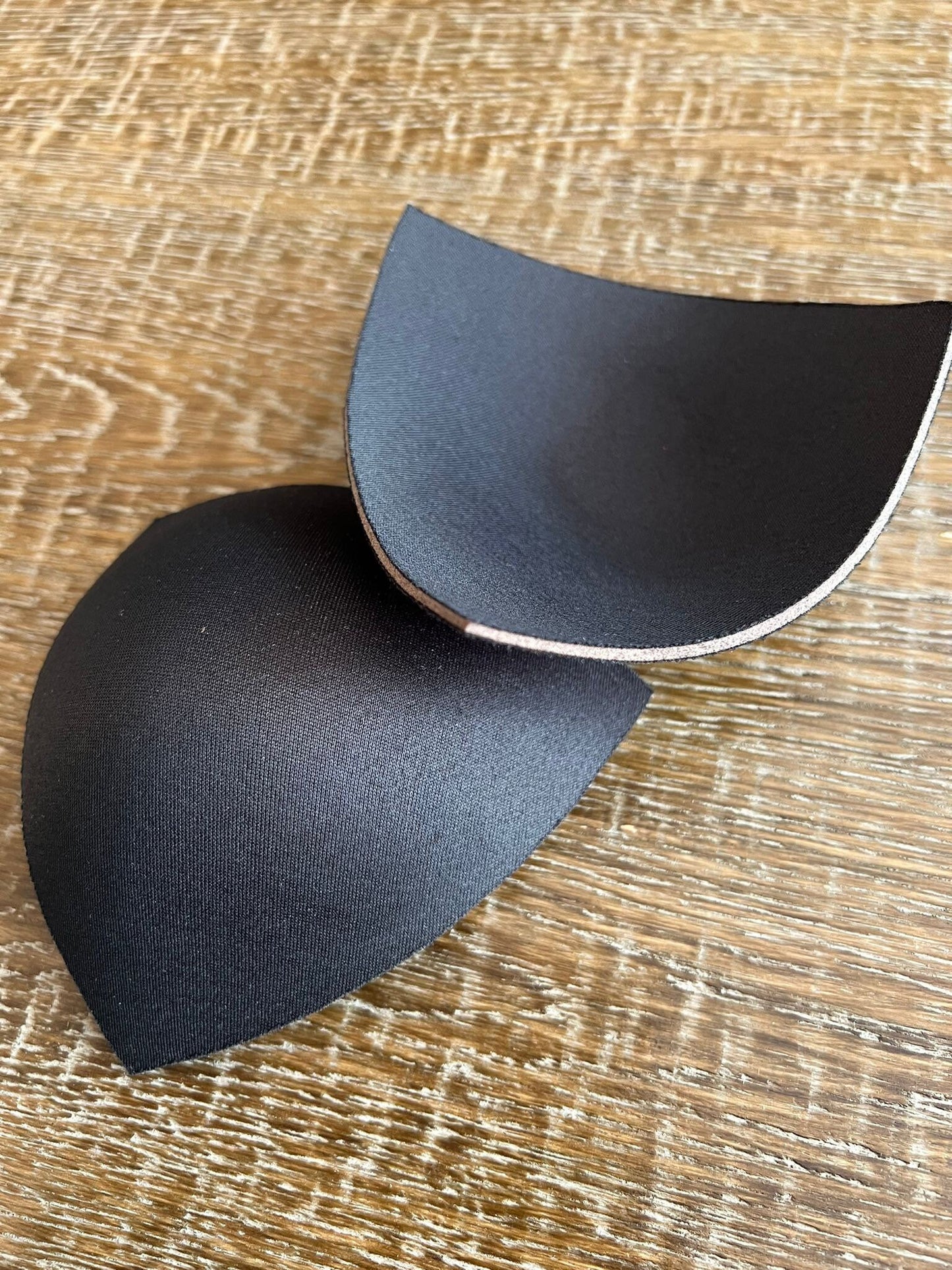 Bra Pads Comfortable Breathable Bra Padding Inserts for Bikini, Dresses Swimwear,Sports Bras,Triangle Shape, Removable,Triangle&Round,4Sizes