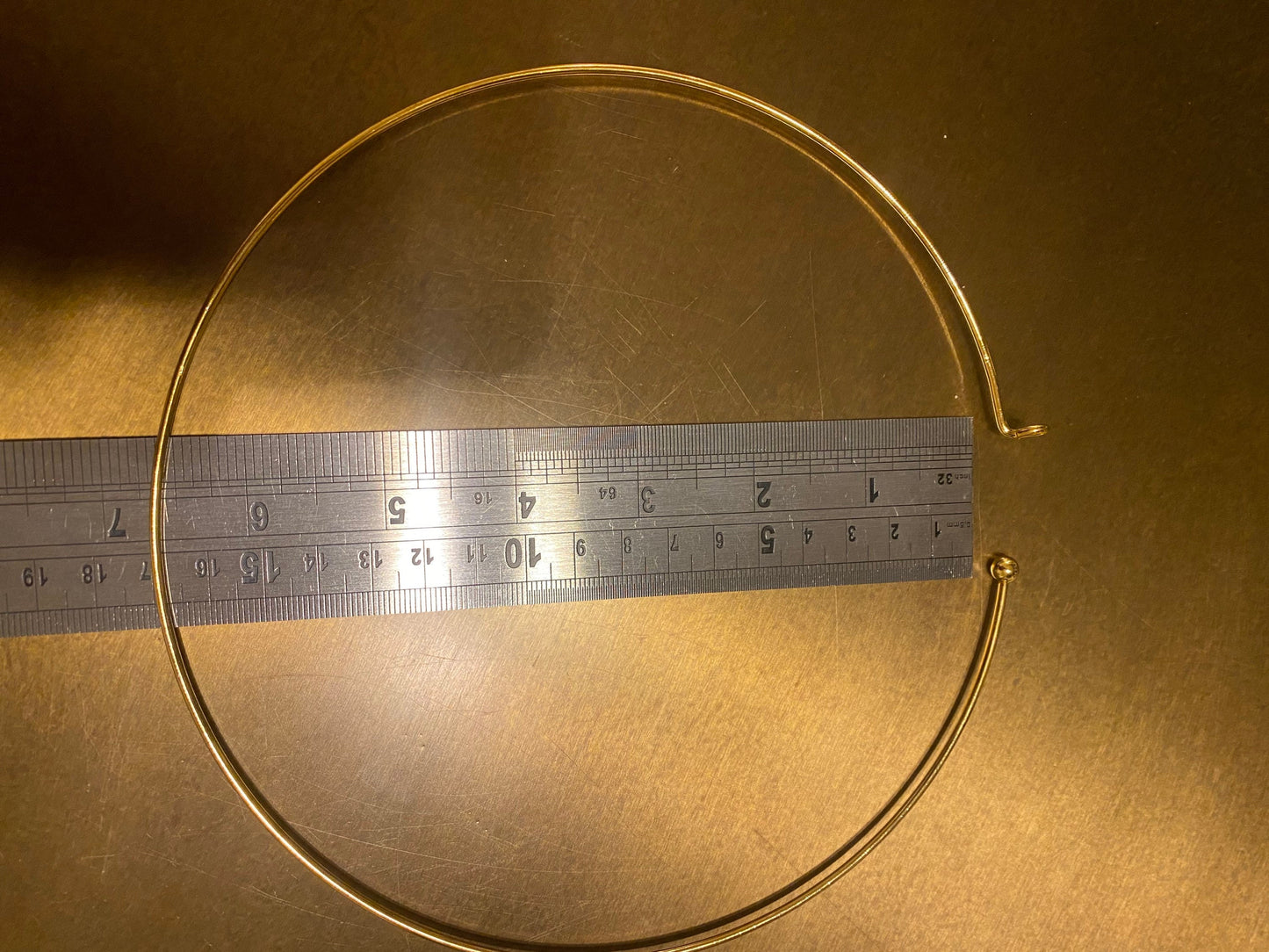 Gold Metal Neck Wire Choker (6.8")