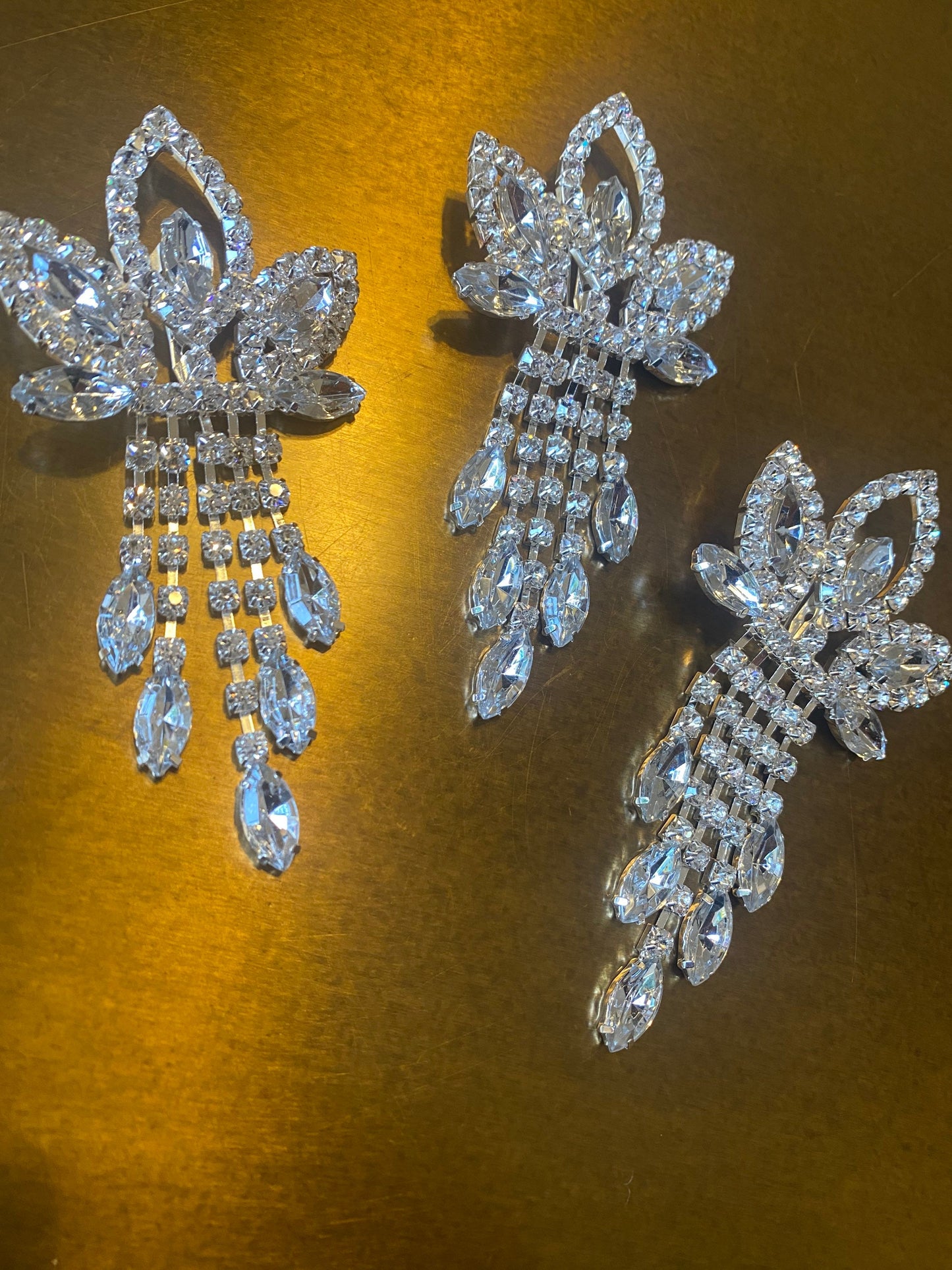 Rhinestone Diamanté Brooch, silver brooch, pin on brooch, High quality Jewel Brooch