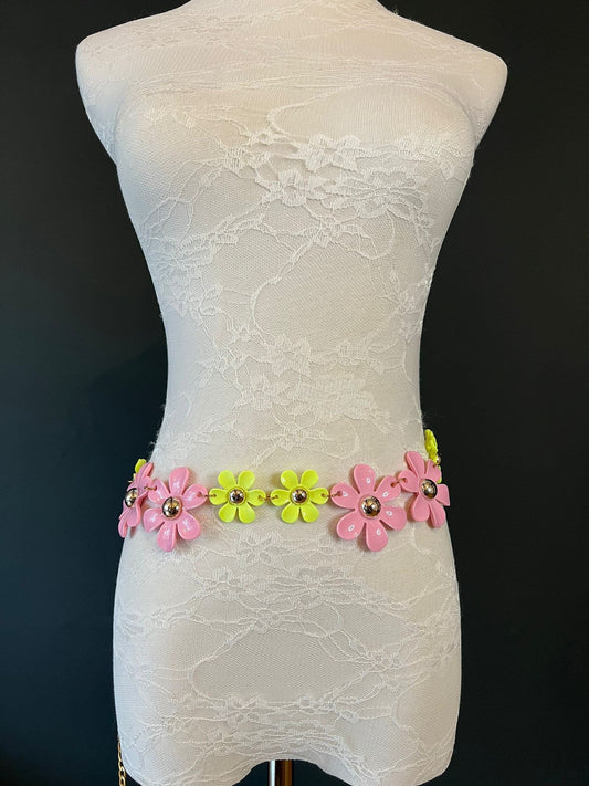 X-Long Belt Daisy Chain Belt, Pink, Bright Yellow Chain Belt, Fashion Accessory, FAN Fashion Exclusive, UK Size 4-30