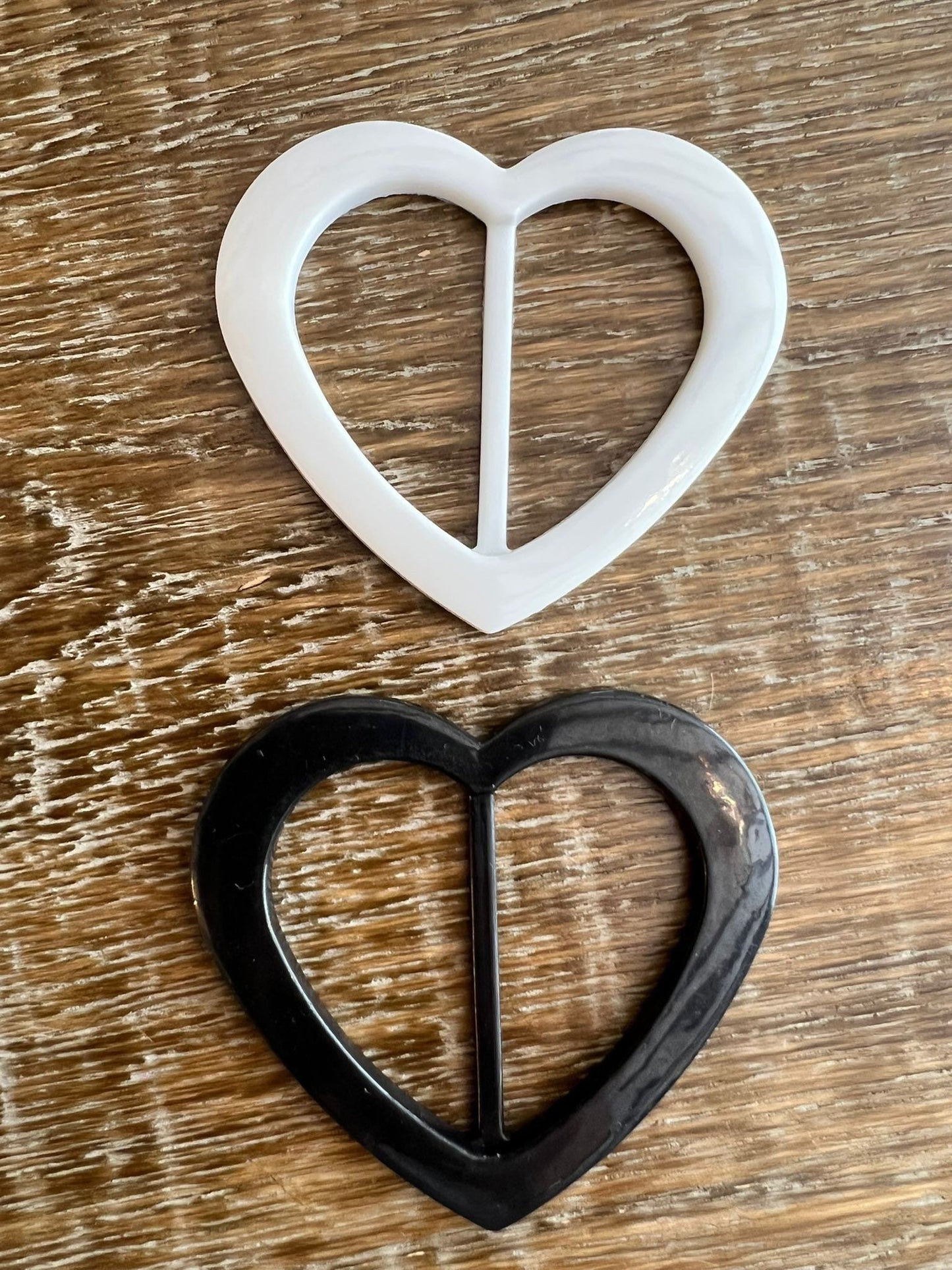 Heart Buckles, 3” Wide, Shiny finish, Black / White, 75mm Buckles, Heart Shape