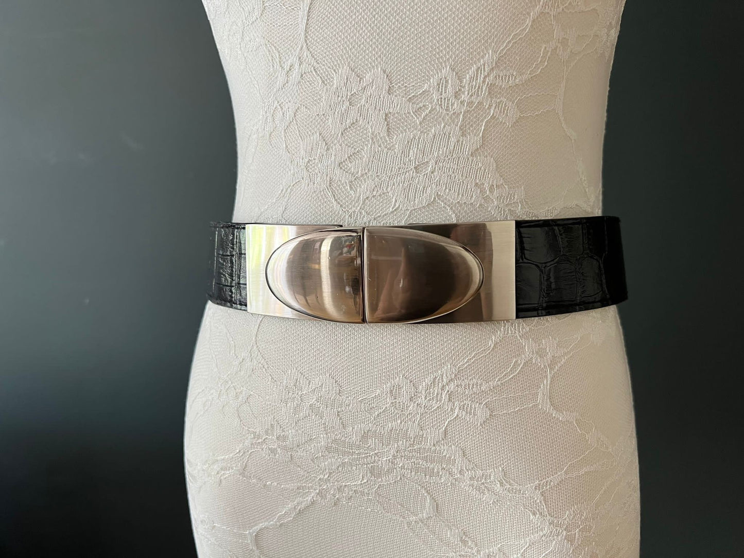 Belt, Metal Buckle Detail Elastic Belt, Buckle Fastener, Black / Silver Belt, 4cm Wide