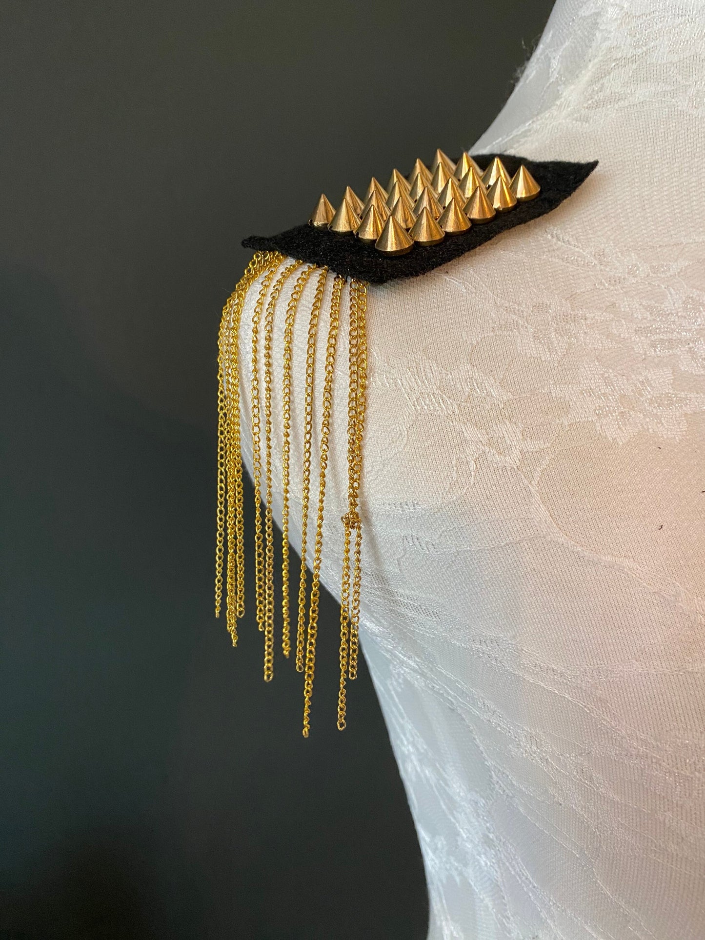 Gold Studded Shoulder Trim with Chain, Sew On Applique
