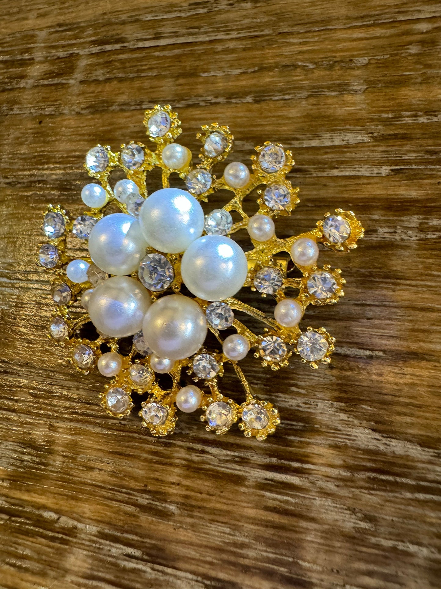 Brooch, Gold, Pearl, Rhinestone, Diamanté, Snowflake Brooch, Pin on Brooch, FAN Design