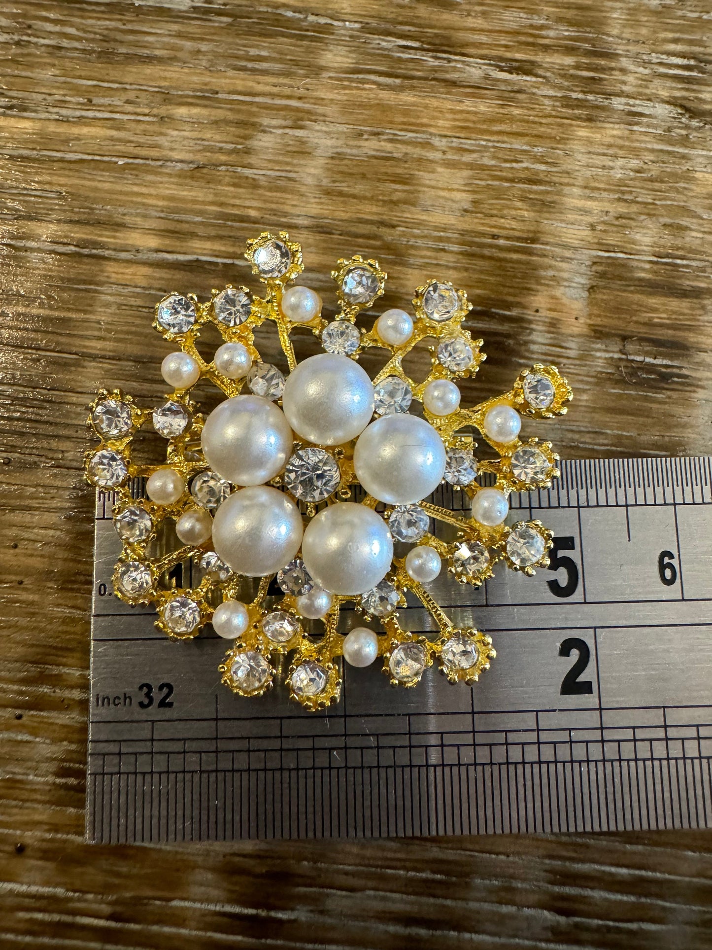 Brooch, Gold, Pearl, Rhinestone, Diamanté, Snowflake Brooch, Pin on Brooch, FAN Design