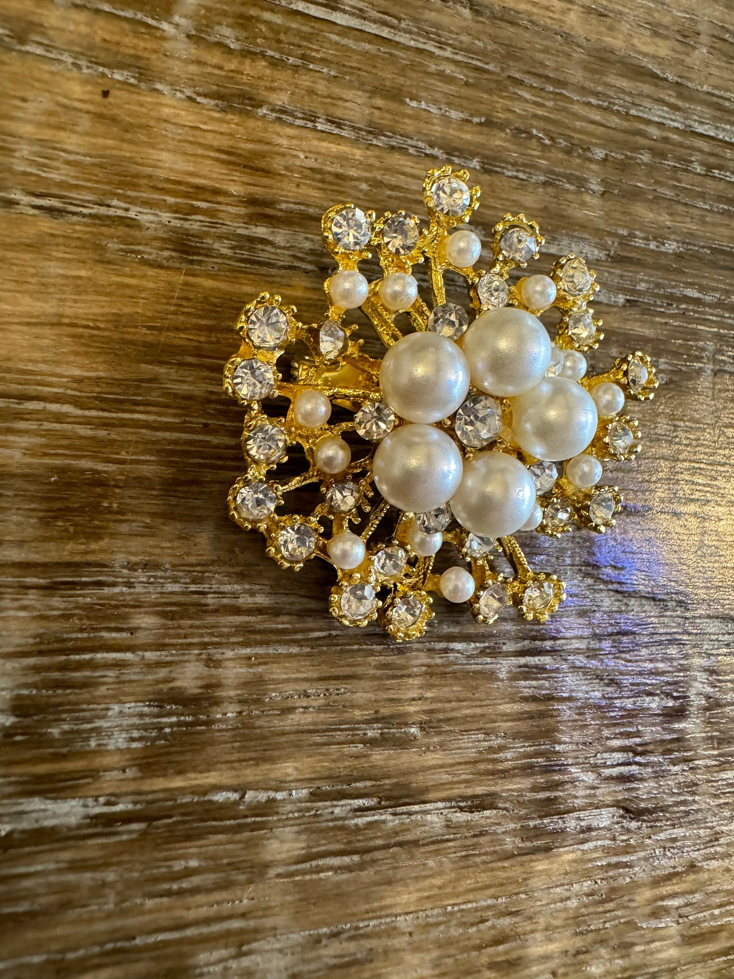 Brooch, Gold, Pearl, Rhinestone, Diamanté, Snowflake Brooch, Pin on Brooch, FAN Design