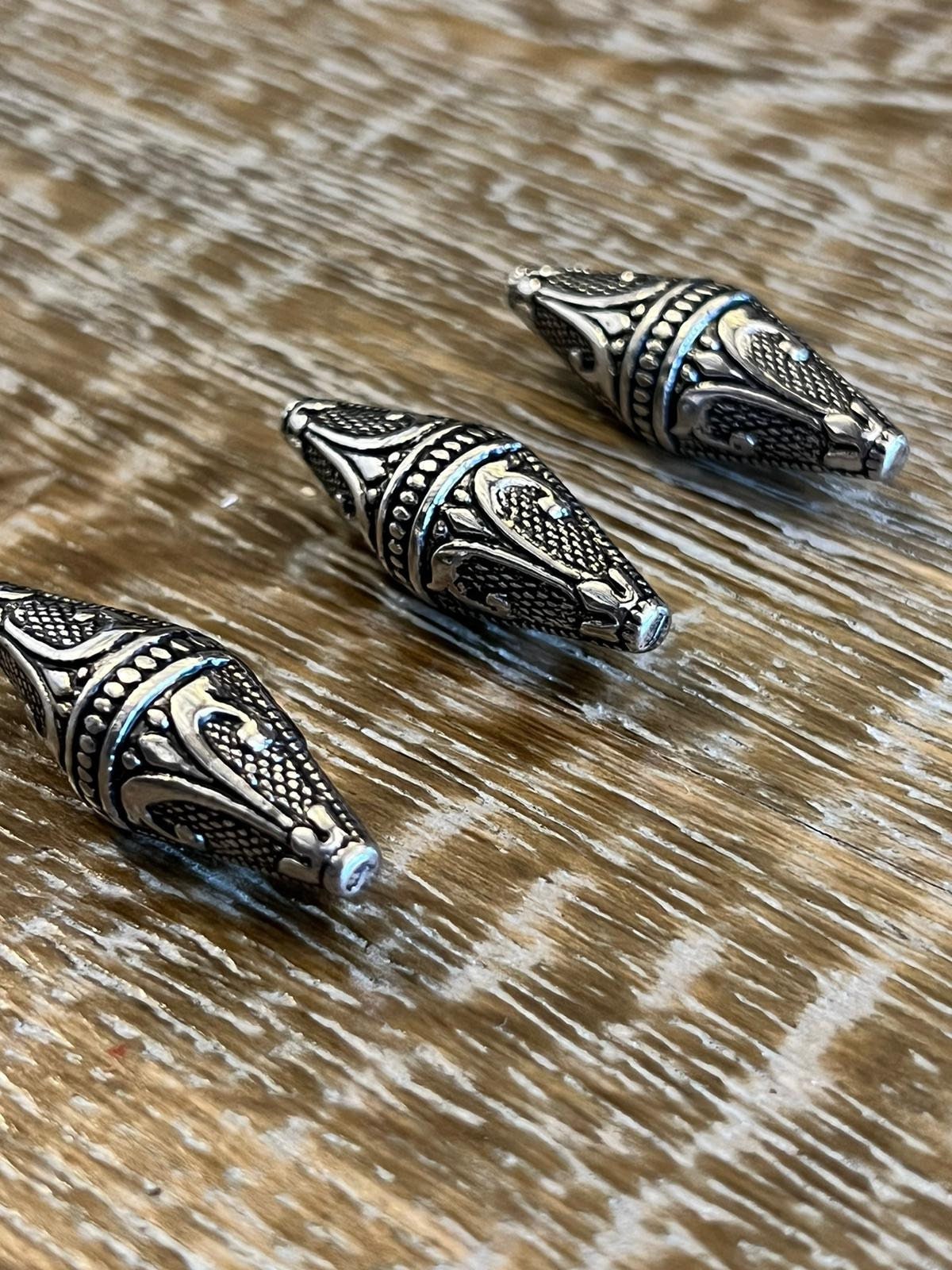 3pcs, Vintage Toggle Antique Silver, Engraved Shank Toggle