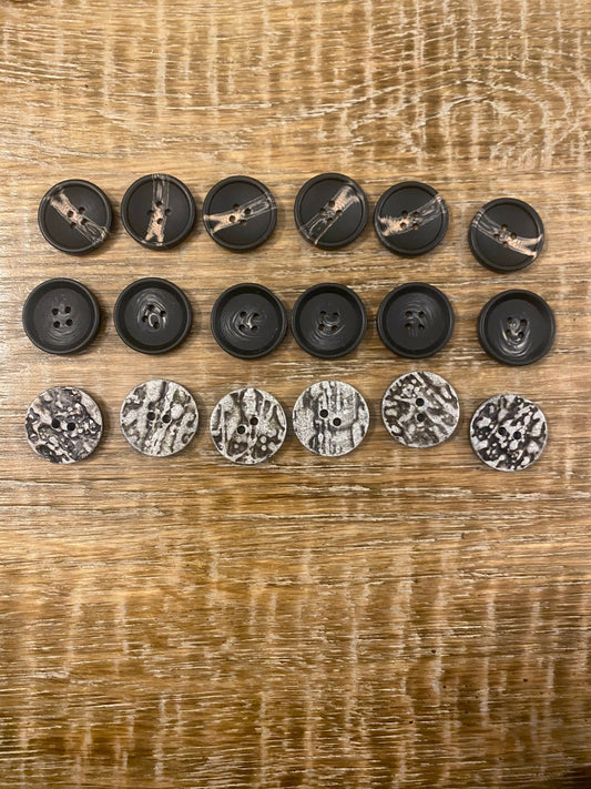 Buttons, Mock Horn Buttons, 1” Buttons, 2.5cm Buttons,
