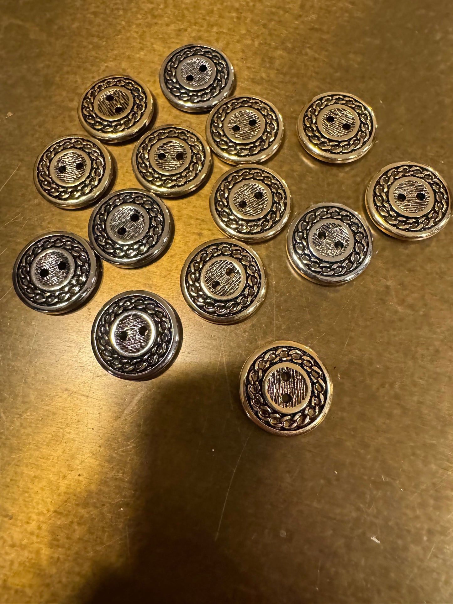 2cm Buttons, 34L Size, Gold, Silver, Chain Detail Buttons, Clothing, Crafts, Furnishings, Dolls