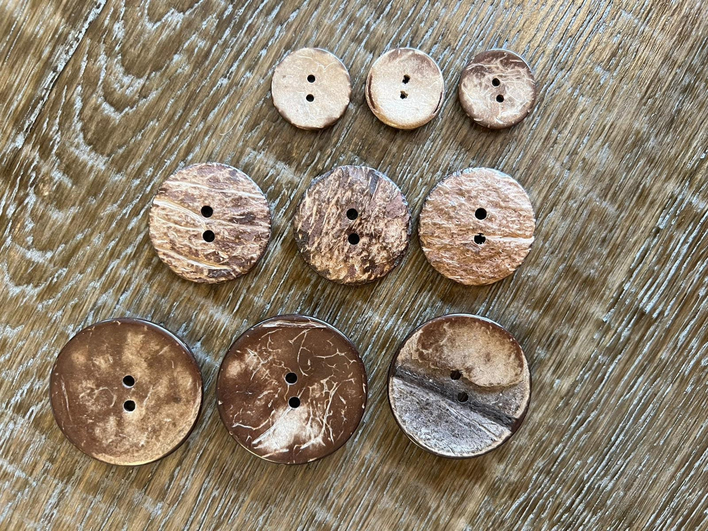 6pcs per pack, Natural Coconut Buttons, 3 Sizes Coconut a Buttons, 21mm, 28mm, 36mm