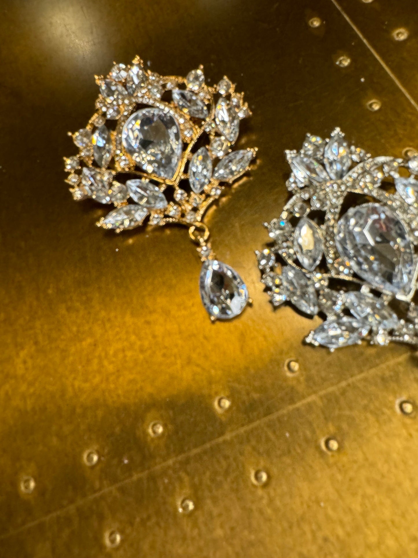 Rhinestone Crystal Bridal Brooch, Gold or Silver Diamanté, 3.5”