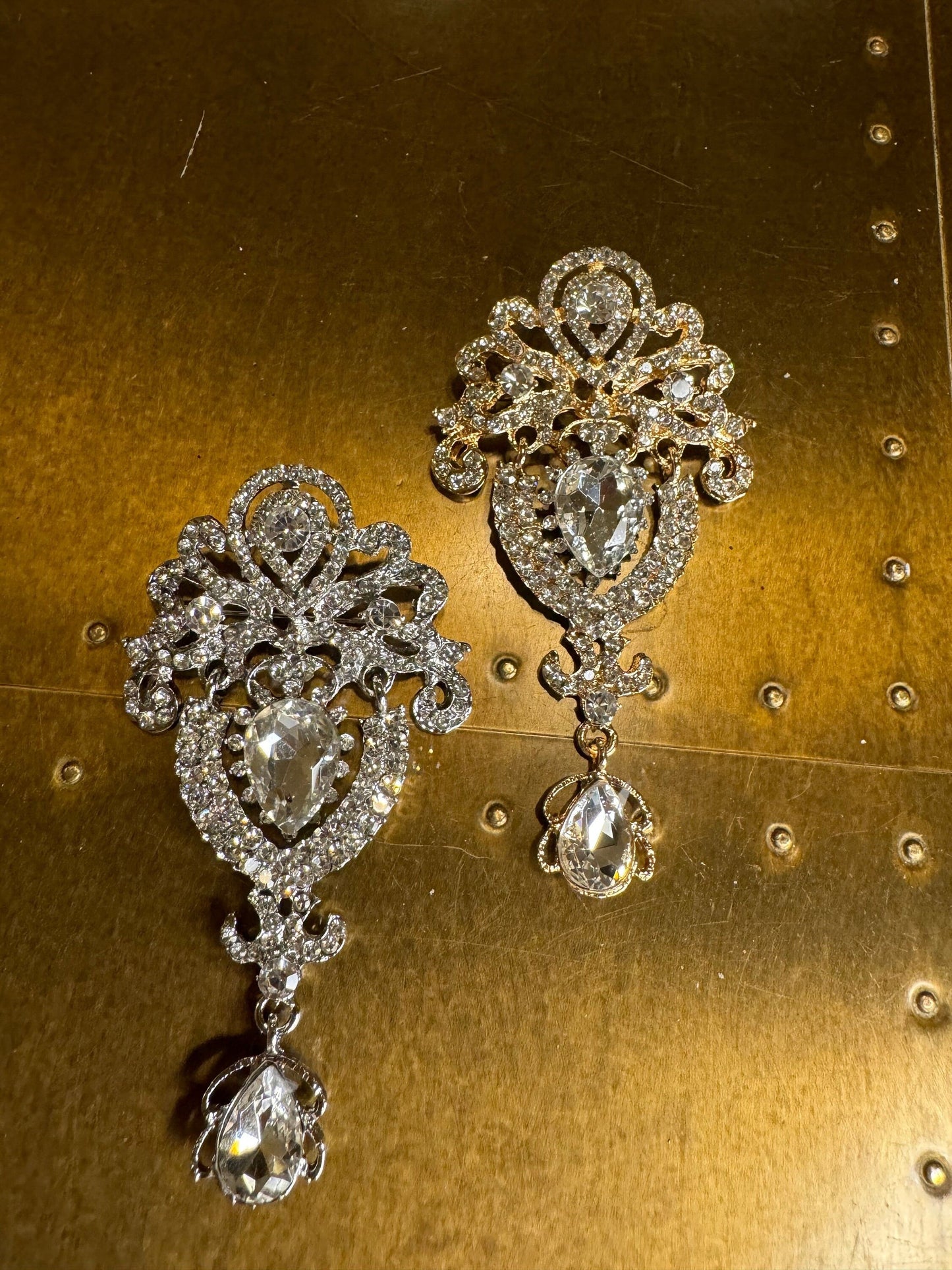 Rhinestone Crystal Bridal Brooch, Gold or Silver, 3.5” Diamanté Jewel