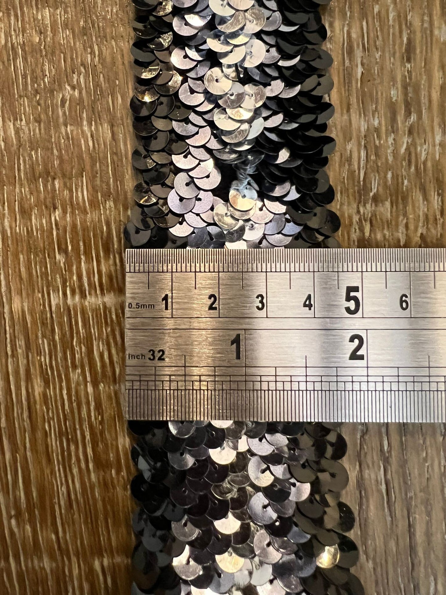 Tricolor Stretch Sequin Trim, Black, Pink, Red, 45mm Wide