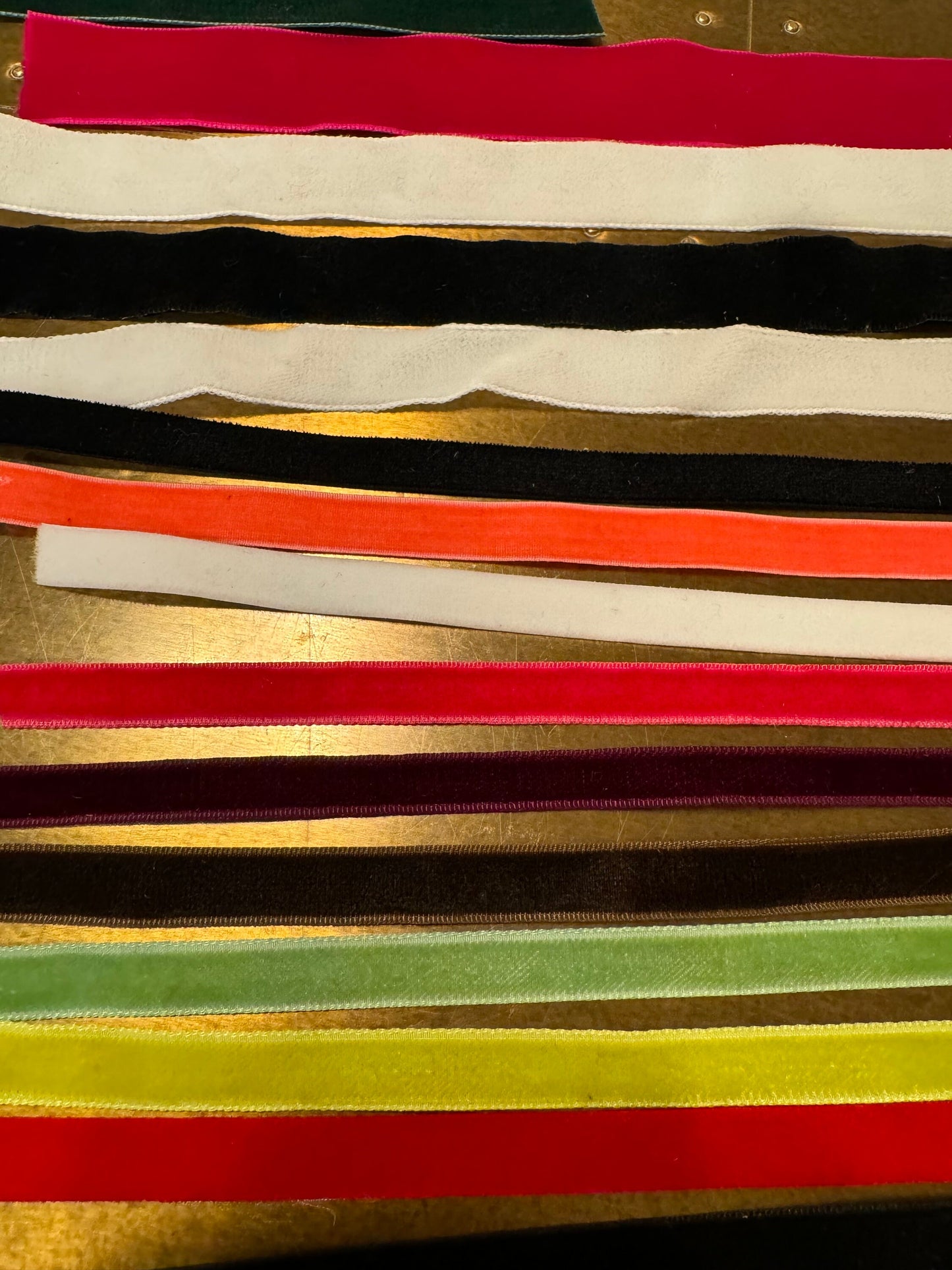 Velvet Ribbon, Rigid Velvet Ribbon, Elasticated Velvet Ribbon, Colours, Soft Velvet Ribbon