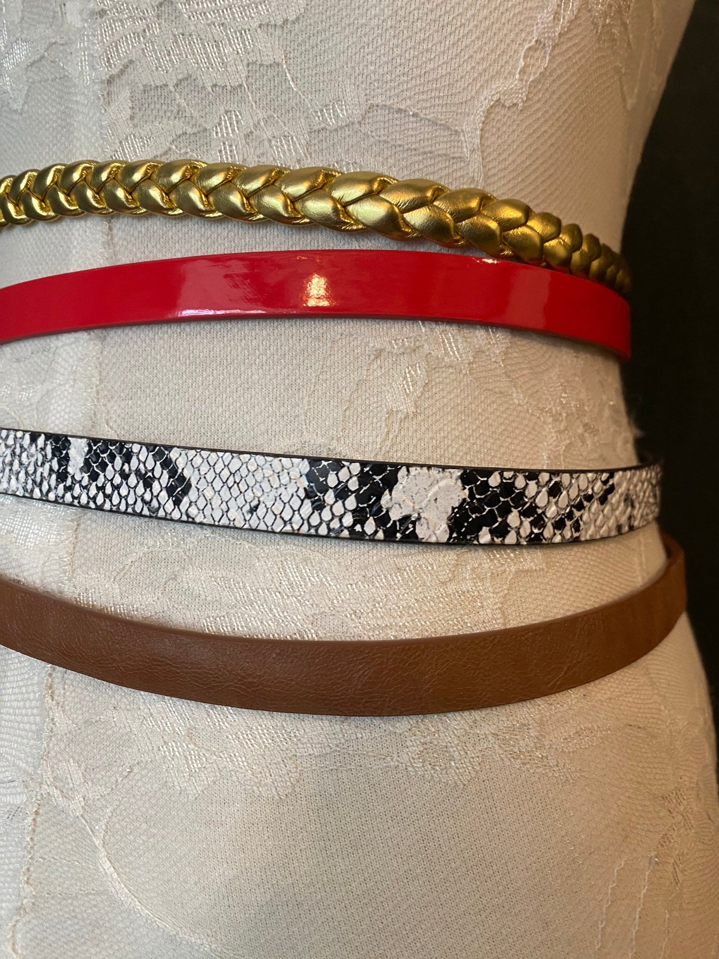 Adjustable Fashion Belt, Gold Plaited, Red Bow, UK Size 6-12