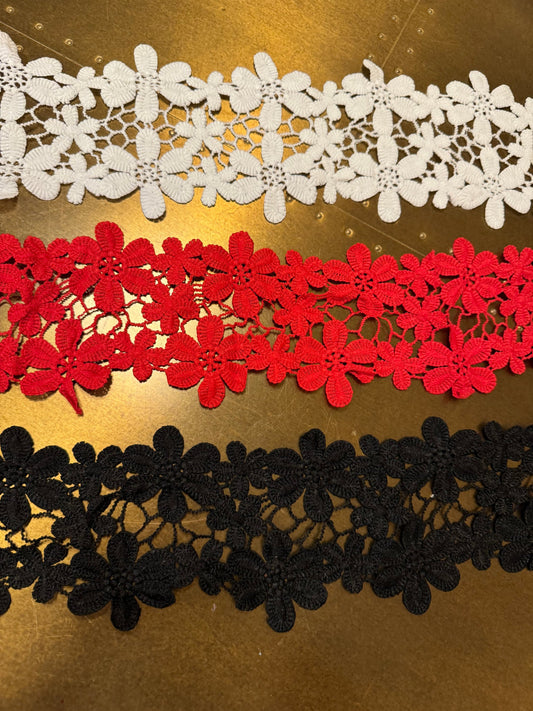 Lace Trim, Daisy Lace Pattern, Red, Ivory, Black, Lace, Fancy Lace, Sewing Lace, Elegant Lace, Clothing, Furnishings, Crafts