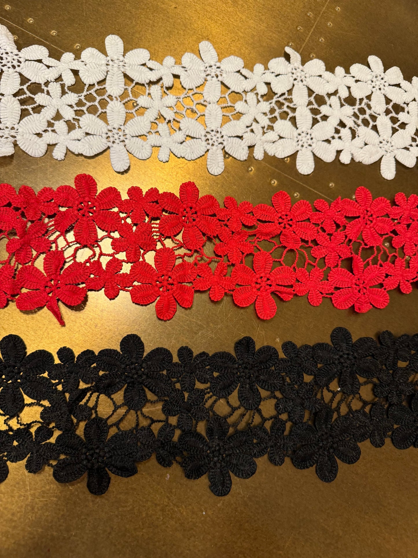 Daisy Lace Trim, Elegant Sewing Lace, Red, Ivory, Black