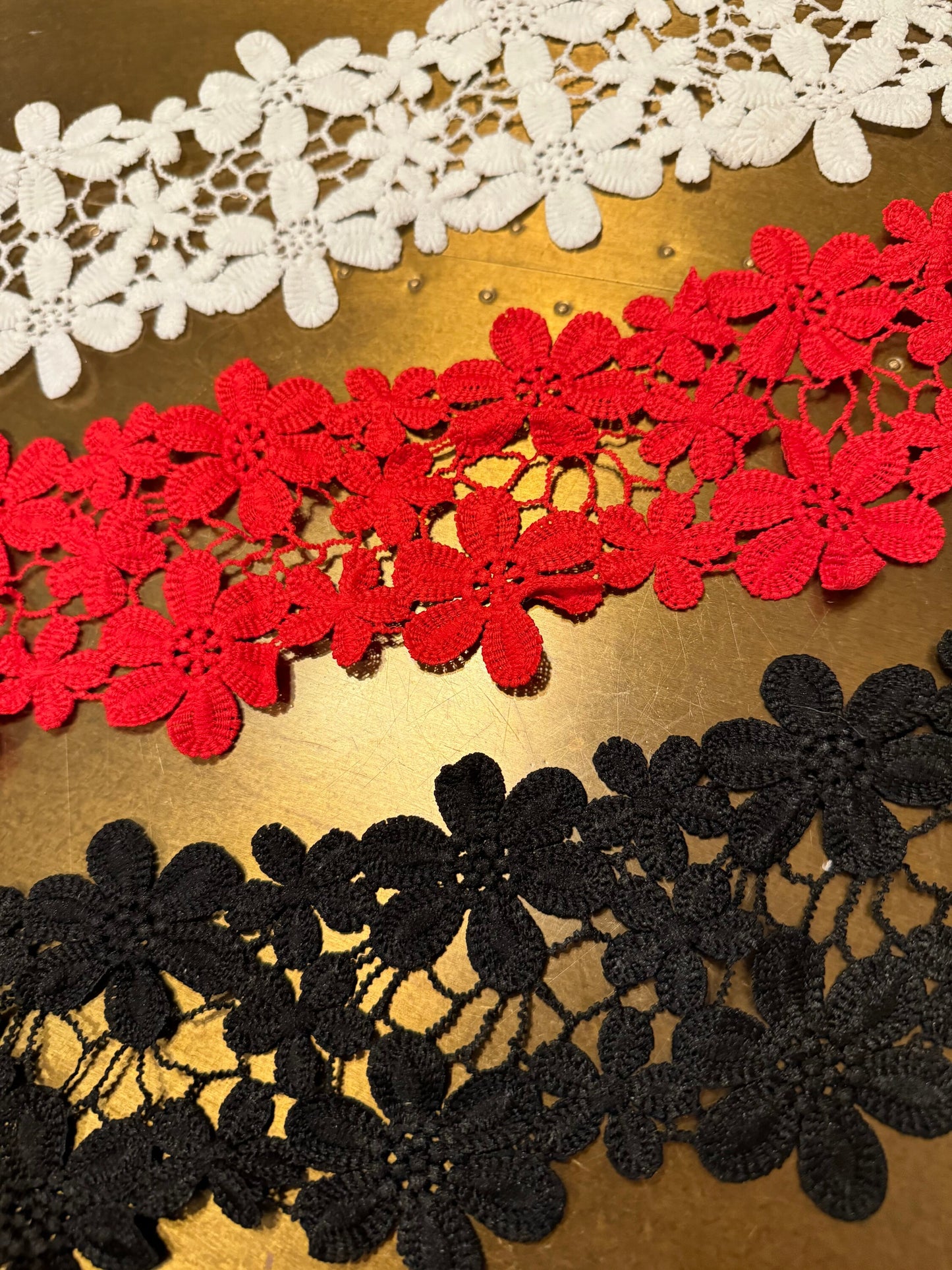 Daisy Lace Trim, Elegant Sewing Lace, Red, Ivory, Black